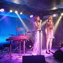 Femme et féminin à travers le chant