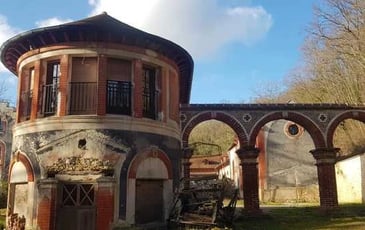 Visite des monuments du Domaine d'Ors : chapelle, glacière, pont galerie, communs