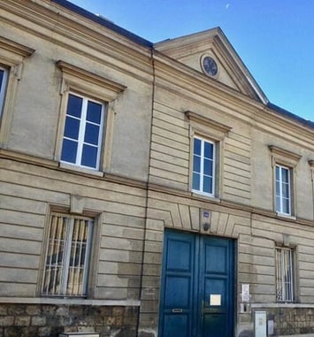 Visite de l'évêché de Versailles