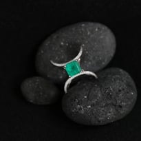 Atelier Rad Jewerly : démonstration de transformation de bijoux