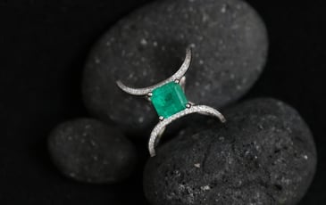 Atelier Rad Jewerly : démonstration de transformation de bijoux