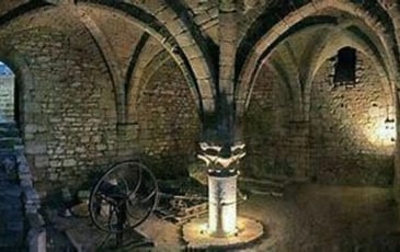 Visite commentée de la cave dîmière du prieuré de Maule