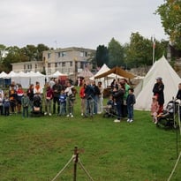 Reconstitution d'un campement militaire médiéval