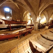 Visite du Grand Cellier du XIIIe siècle