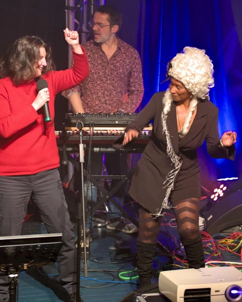 Karaoking : le karaoké live!