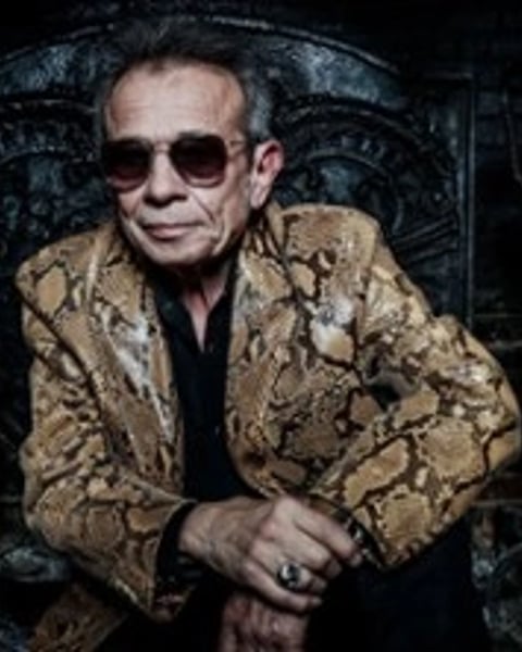 Philippe Manoeuvre, Un Enfant du Rock Raconte