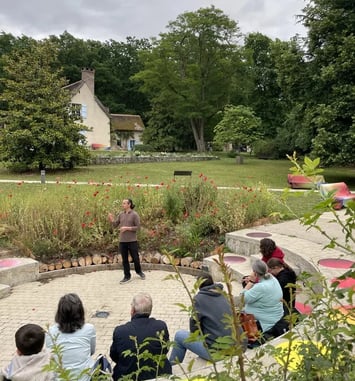 Visite et médiations autour du jardin hémicycle et de la roseraie