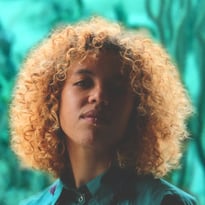 Juliette Magnevasoa, La Pianiste Rouge, Lwanbe et Mary Bach