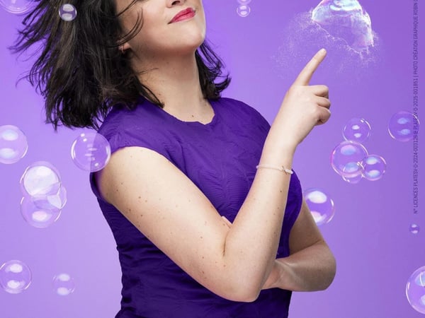 Julia Mével dans Ça pop pop pop !