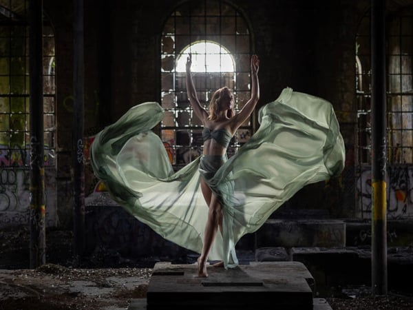 Entrez dans la danse, Camille Cauwet