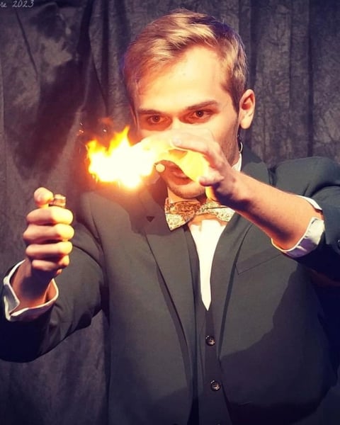 Tom Wouda, Authentique